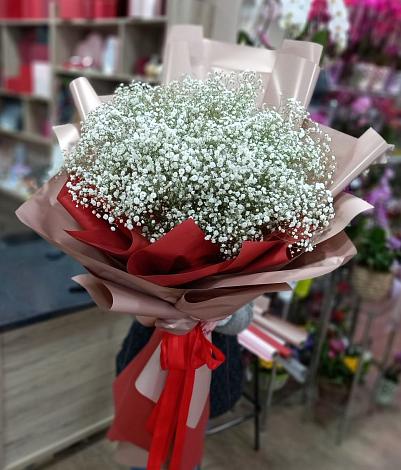 Букет цветов из: Гипсофила в Хелюле