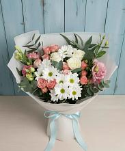 Букет цветов из:  Розы, Лизиантусы и Хризантемы в Хелюле