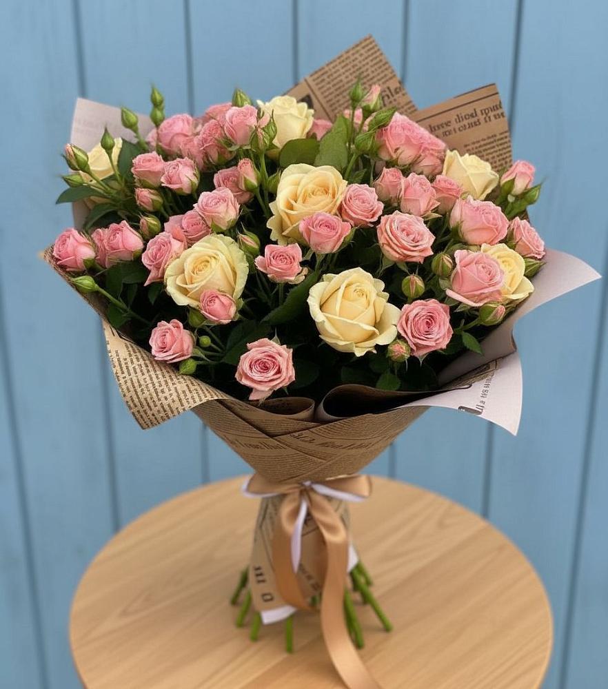 Букет цветов из: Розы в Хелюле