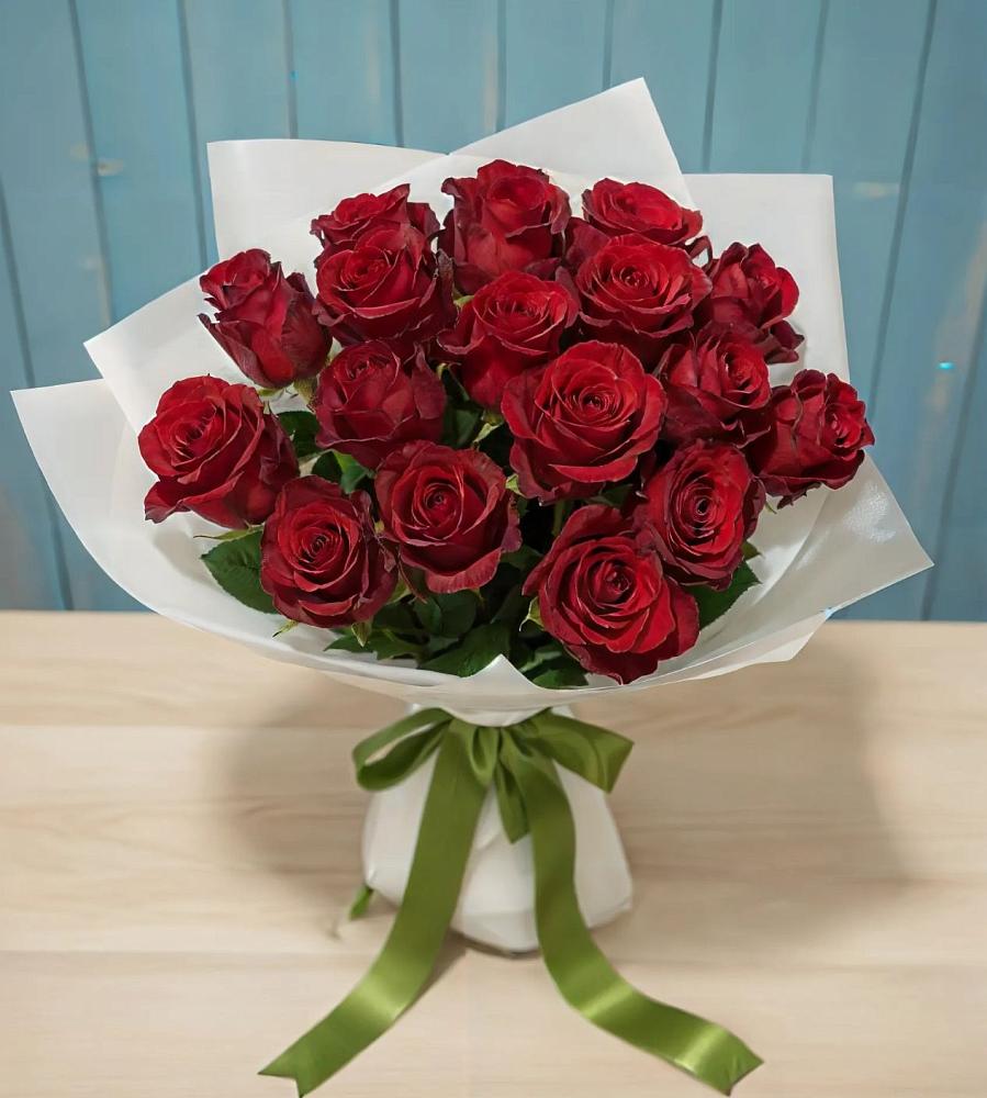 Букет Красные розы в Хелюле