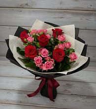 Букет цветов из:  Розы в Хелюле