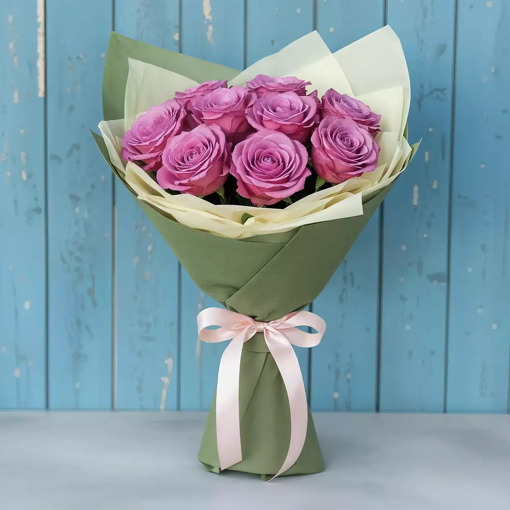 Букет Розы Фёрст Леди в Хелюле