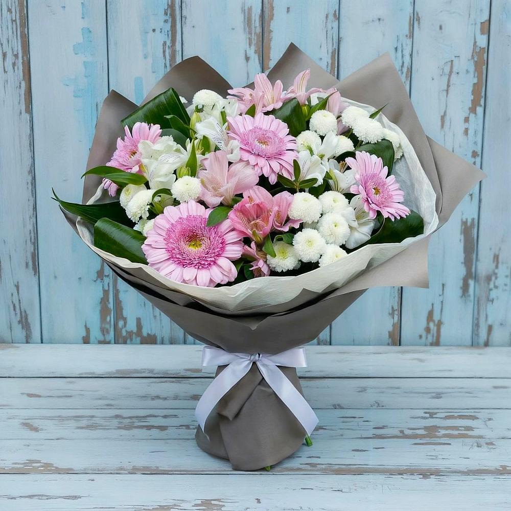 Букет цветов из: Герберы, Альстромерии и Хризантемы в Хелюле